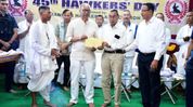 Manipur CM thanks Naga, Kuki communities for ensuring free movement along NH-2 Manipur CM thanks Naga, Kuki communities for ensuring free movement along NH-2
