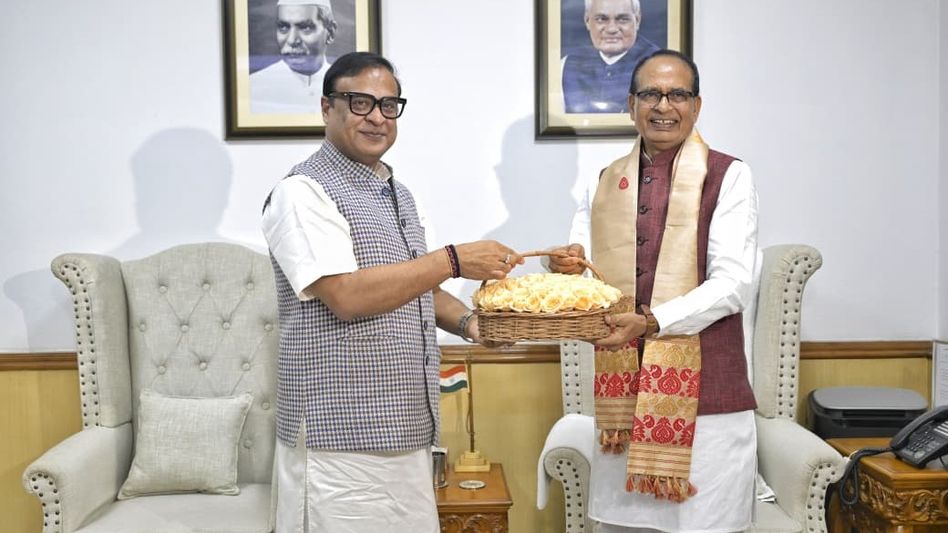 Assam CM meets Shivraj Chouhan, gets approval for new PMAY homes Assam CM meets Shivraj Chouhan, gets approval for new PMAY homes