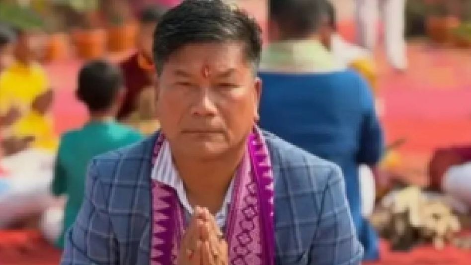 BTC Deputy Speaker Bijit Gwra Narzary dies allegedly by suicide in Assam’s Tamulpur BTC Deputy Speaker Bijit Gwra Narzary dies allegedly by suicide in Assam’s Tamulpur