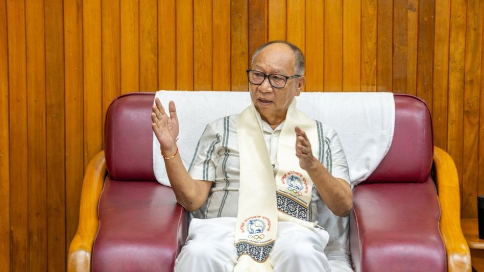 ‘Bandh will not serve any purpose’: Manipur CM asks NRC protesters to shun shutdowns ‘Bandh will not serve any purpose’: Manipur CM asks NRC protesters to shun shutdowns
