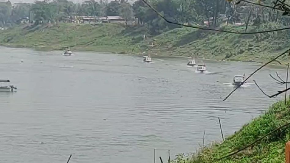 Indian fisherman goes missing near Assam's Sribhumi border; suspected abduction by Bangladesh national Indian fisherman goes missing near Assam's Sribhumi border; suspected abduction by Bangladesh national