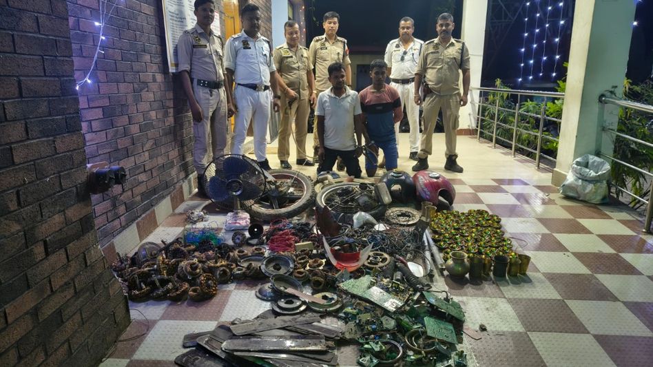 Assam: Stolen goods recovered in Sreemanta Nagar, shop owner among two arrested Assam: Stolen goods recovered in Sreemanta Nagar, shop owner among two arrested