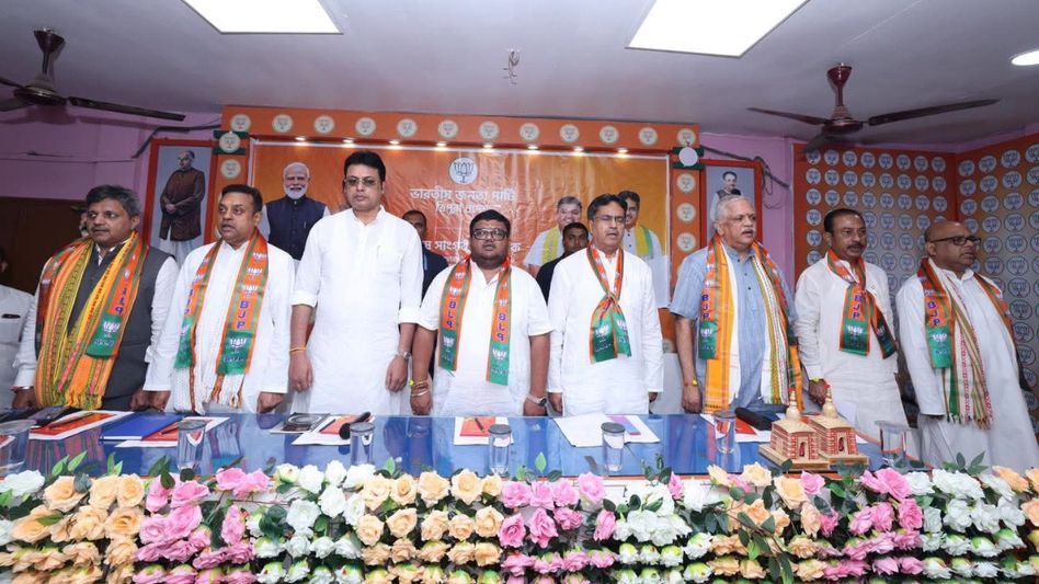 BJP central leadership meets Tripura leaders to chalk out strategy for Village Committee polls BJP central leadership meets Tripura leaders to chalk out strategy for Village Committee polls