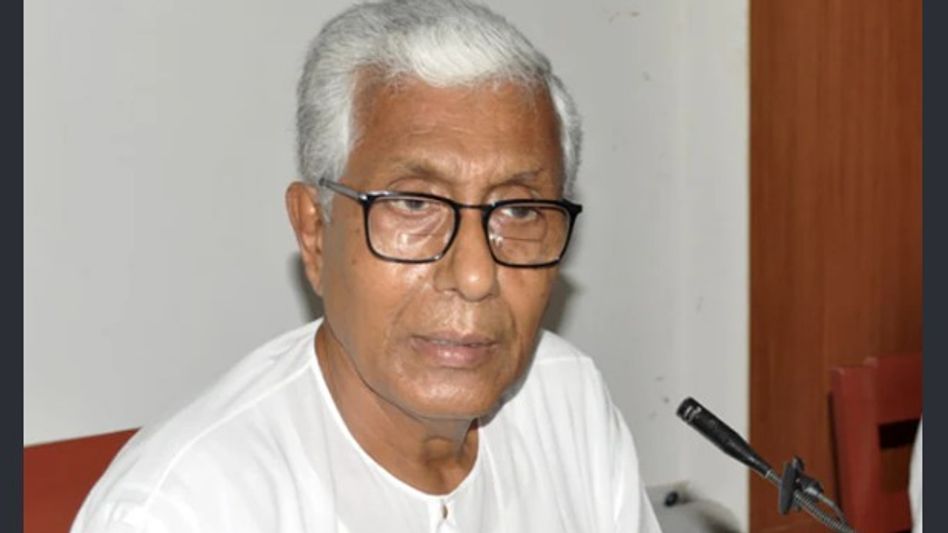 Tripura: Ex CM Manik Sarkar alleges intimidation of CPI(M) candidates ahead of village committee polls Tripura: Ex CM Manik Sarkar alleges intimidation of CPI(M) candidates ahead of village committee polls