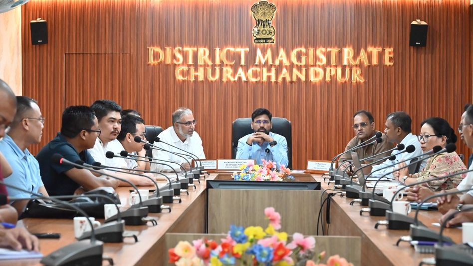 MoRD officials review rural development schemes in Manipur's Churachandpur MoRD officials review rural development schemes in Manipur's Churachandpur