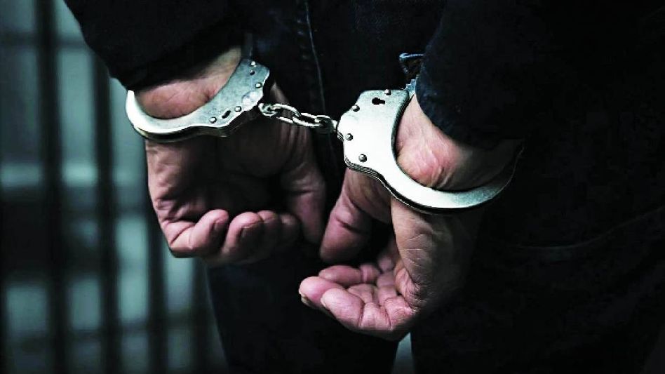 Couple among four arrested in Guwahati theft cases; Rs 5 lakh, gold recovered Couple among four arrested in Guwahati theft cases; Rs 5 lakh, gold recovered