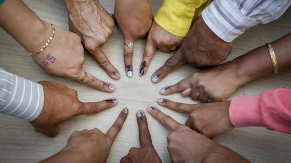 Nagaon bypoll: Income Tax department opens 24x7 cell to curb black money use Nagaon bypoll: Income Tax department opens 24x7 cell to curb black money use