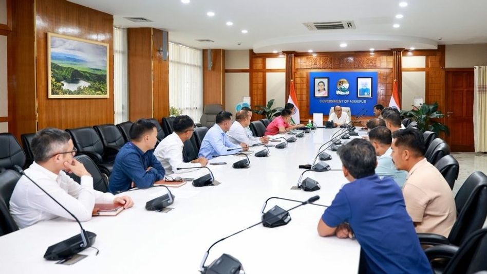 Manipur: Two arrested in Lilong with 15,000 Tramadol capsules worth of narcotics seized Manipur: Two arrested in Lilong with 15,000 Tramadol capsules worth of narcotics seized