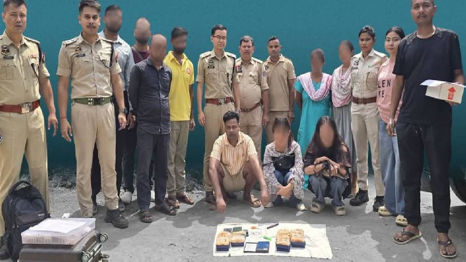 Assam: Three arriving from Dimapur arrested with heroin at Guwahati Railway Station Assam: Three arriving from Dimapur arrested with heroin at Guwahati Railway Station