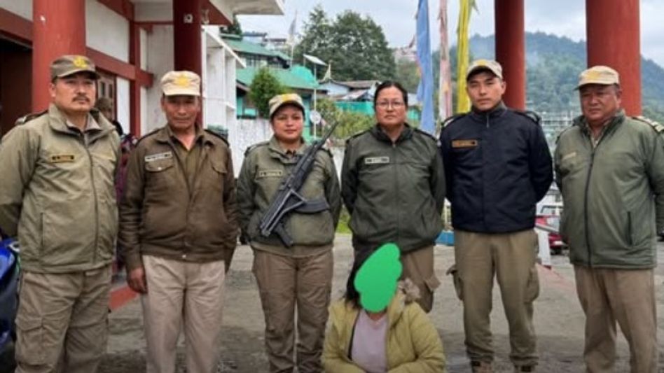 Arunachal woman Post Office staffer arrested for alleged Rs 39.25-lakh fund embezzlement Arunachal woman Post Office staffer arrested for alleged Rs 39.25-lakh fund embezzlement