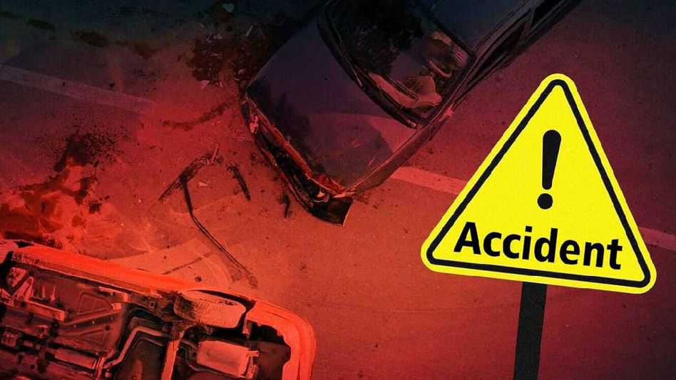 Seven injured, five critical after car collides with two e-rickshaws near Assam-Meghalaya border Seven injured, five critical after car collides with two e-rickshaws near Assam-Meghalaya border