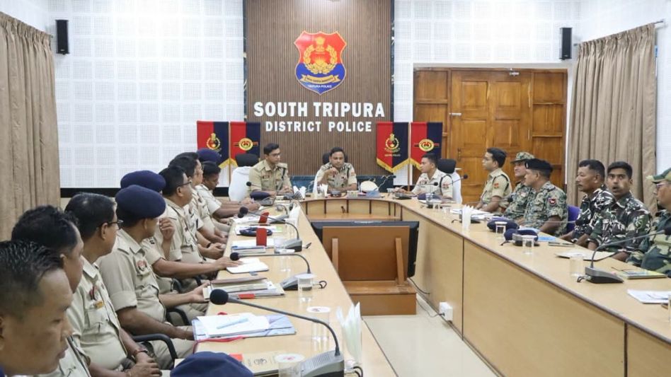 Tripura IG reviews security preparedness ahead of VC polls, directs zero tolerance against criminal activities Tripura IG reviews security preparedness ahead of VC polls, directs zero tolerance against criminal activities