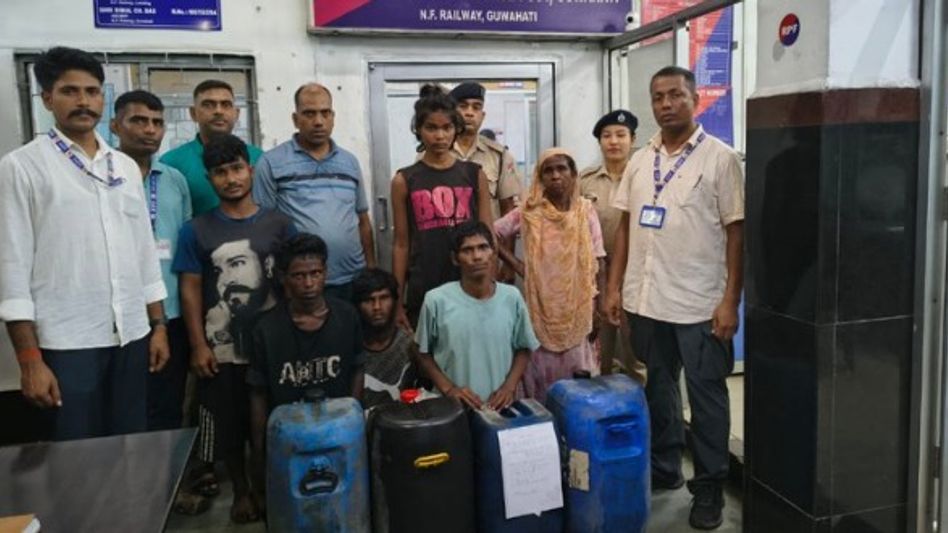 Assam: Seven detained over suspected railway HSD oil theft, 150 litres recovered Assam: Seven detained over suspected railway HSD oil theft, 150 litres recovered