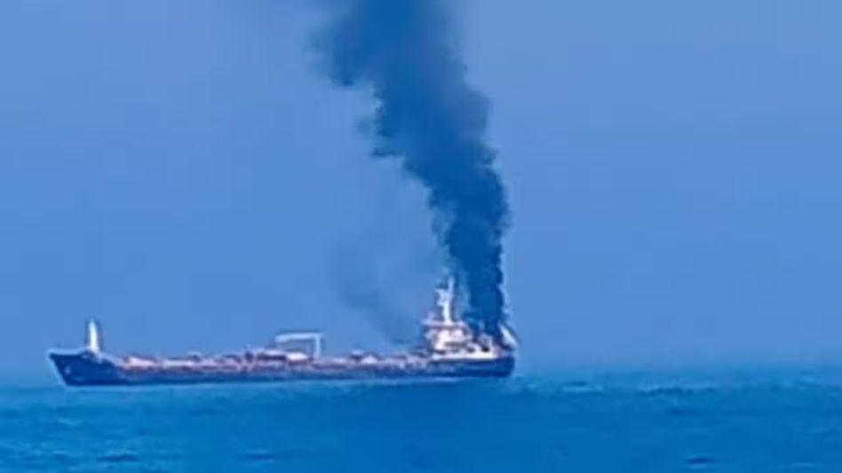 Indian seafarer killed after missile attack on bulk carrier off Oman, 19 crew members evacuated Indian seafarer killed after missile attack on bulk carrier off Oman, 19 crew members evacuated
