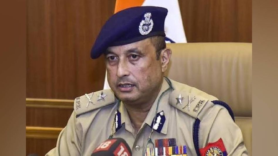 Guwahati Police orders probe into alleged incident involving Bharalumukh cops, media personnel Guwahati Police orders probe into alleged incident involving Bharalumukh cops, media personnel