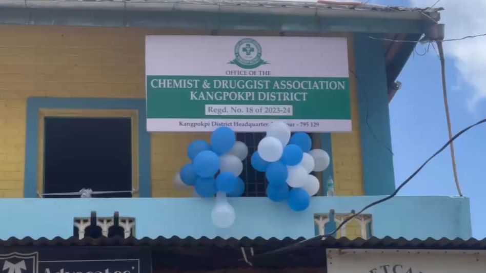 Manipur's Kangpokpi druggists seek CM's grant for 24x7 community ambulance Manipur's Kangpokpi druggists seek CM's grant for 24x7 community ambulance