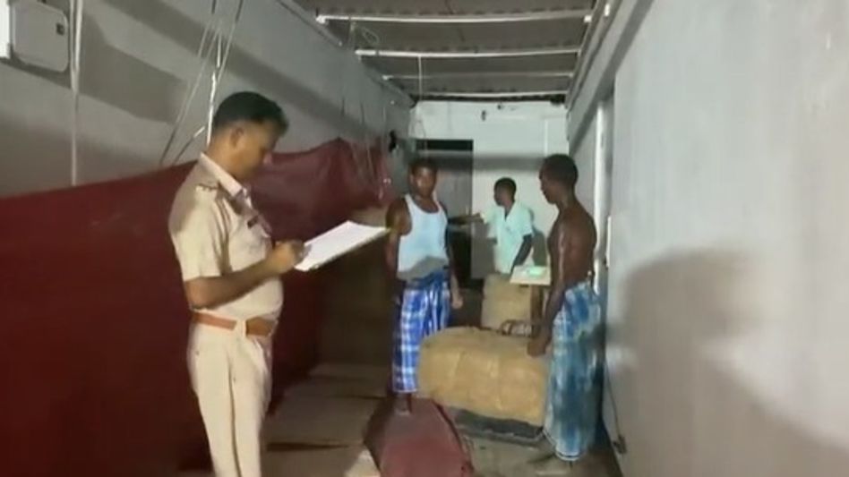 Nearly 15 tonnes of tobacco seized in Assam’s Kamrup, one arrested Nearly 15 tonnes of tobacco seized in Assam’s Kamrup, one arrested