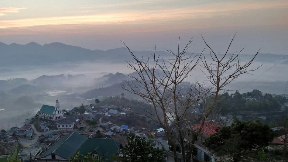 Mizoram govt begins issuing land documents for 1,217 plots in Chekbawk Mizoram govt begins issuing land documents for 1,217 plots in Chekbawk