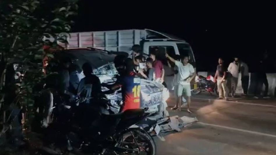 Assam: Scorpio hits child, flees spot; police intercept vehicle after 40-km chase Assam: Scorpio hits child, flees spot; police intercept vehicle after 40-km chase