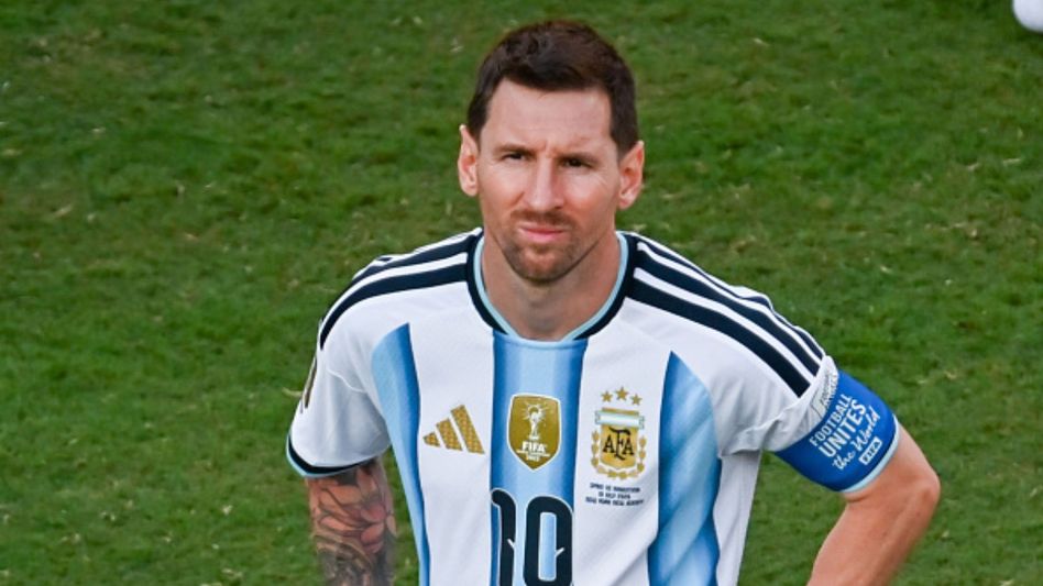 ‘Playing for Argentina is the most beautiful thing’: Messi gets emotional after farewell ‘Playing for Argentina is the most beautiful thing’: Messi gets emotional after farewell