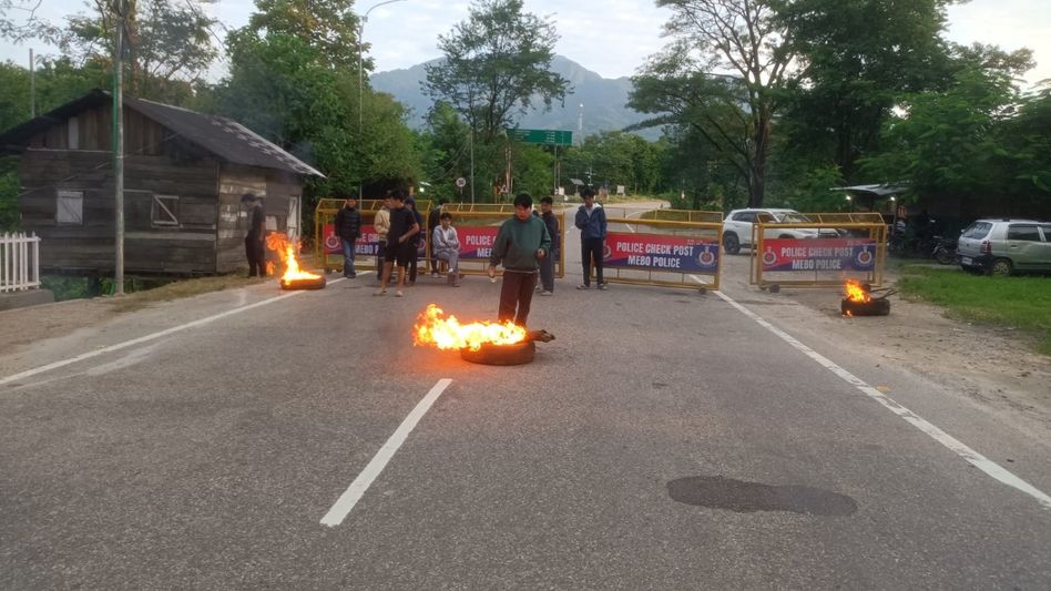 Arunachal: East Siang bandh passes off peacefully over teacher transfers Arunachal: East Siang bandh passes off peacefully over teacher transfers