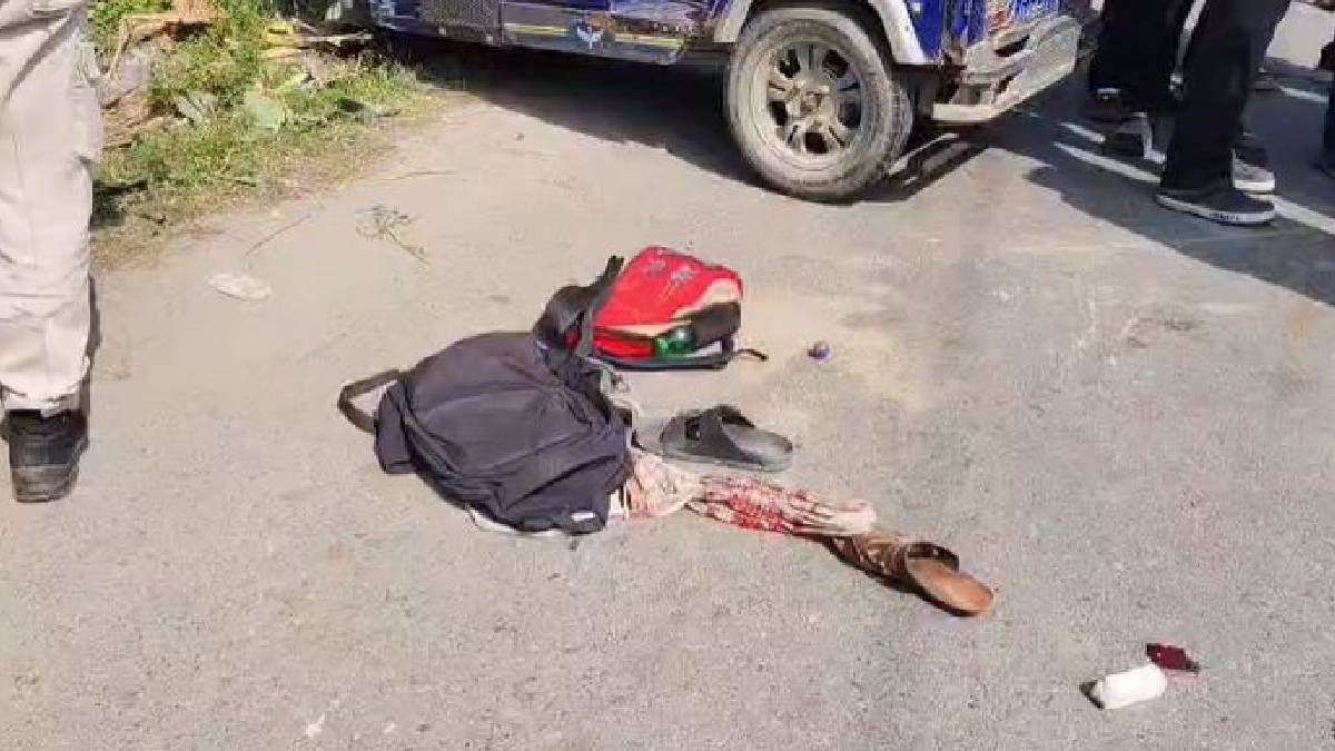 Assam: Nursery student killed after e-rickshaw carrying schoolchildren overturns in Barpeta