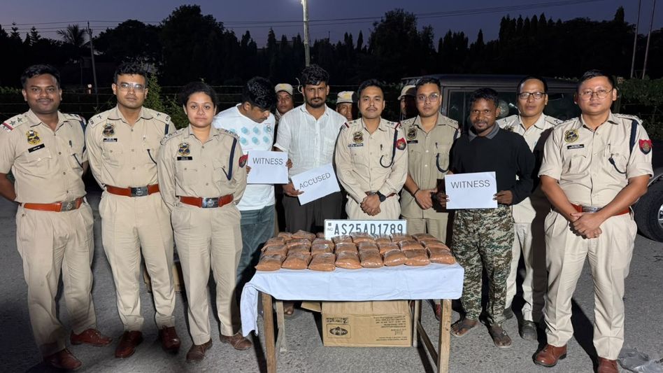 Suspected drugs worth Rs 5 crore seized at Srirampur Gate, one arrested Suspected drugs worth Rs 5 crore seized at Srirampur Gate, one arrested
