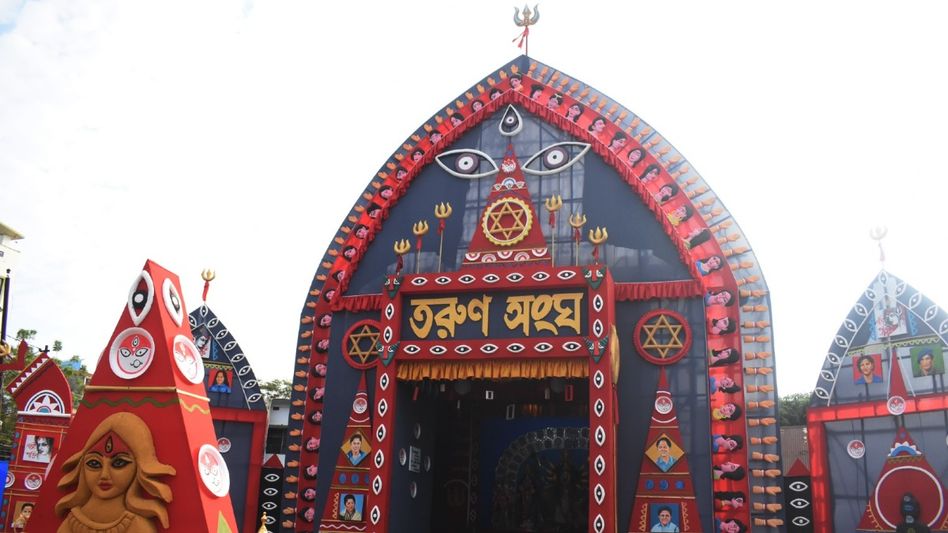 Tripura police deploys over 10,000 personnel for Durga Puja as 3,047 celebrations planned Tripura police deploys over 10,000 personnel for Durga Puja as 3,047 celebrations planned