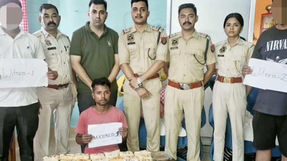Heroin worth Rs 5.5 crore seized in Guwahati’s Bengali Basti, one arrested Heroin worth Rs 5.5 crore seized in Guwahati’s Bengali Basti, one arrested