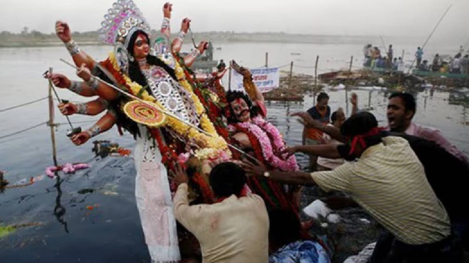 Durga idol immersion begins along Brahmaputra, Guwahati traffic diversions in place Durga idol immersion begins along Brahmaputra, Guwahati traffic diversions in place