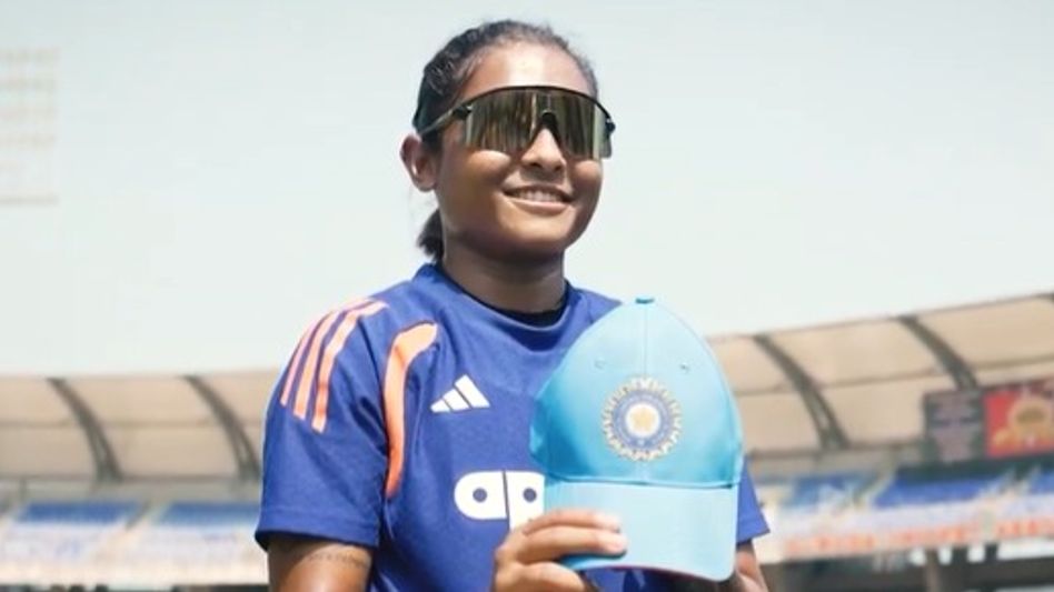 Assam's Jintimani Kalita receives ODI debut cap from Harmanpreet Kaur Assam's Jintimani Kalita receives ODI debut cap from Harmanpreet Kaur