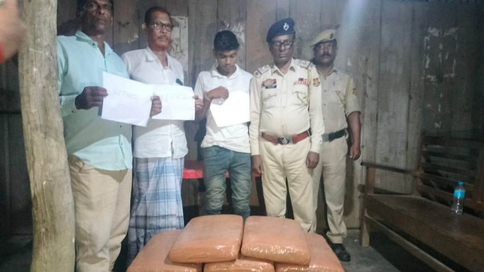 Tripura Police seize cannabis worth Rs 50 lakh, driver arrested Tripura Police seize cannabis worth Rs 50 lakh, driver arrested