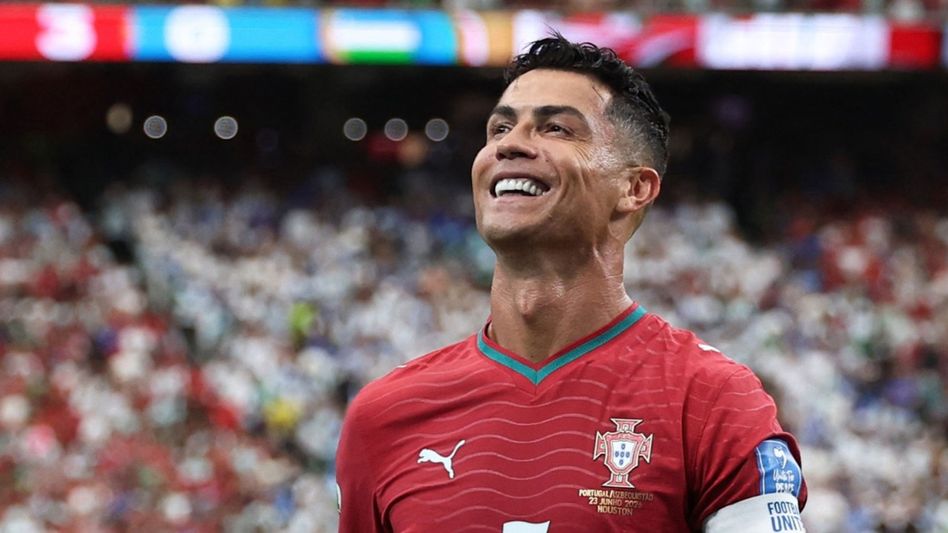 Cristiano Ronaldo wins BOAT award, beats Messi’s record-breaking 2012 season Cristiano Ronaldo wins BOAT award, beats Messi’s record-breaking 2012 season