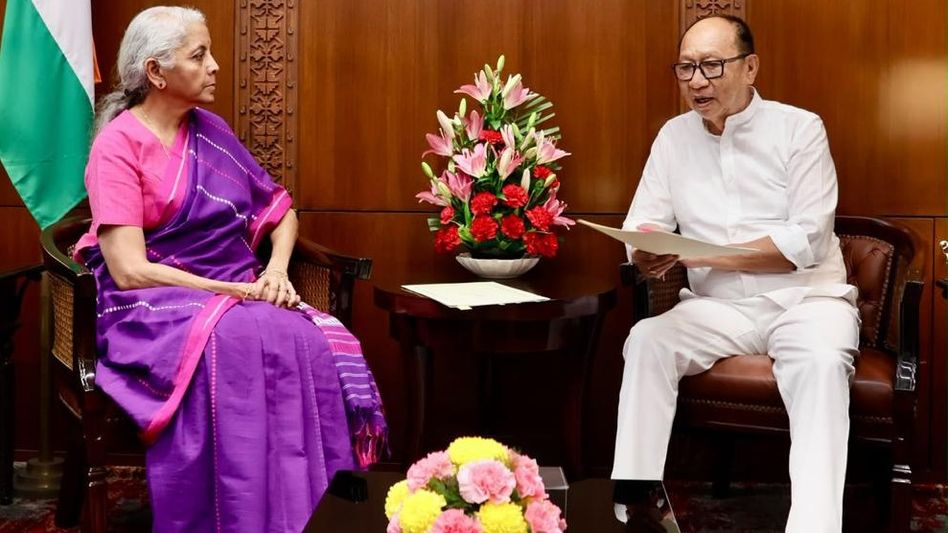 Manipur CM meets Nirmala Sitharaman, seeks enhanced central assistance amid financial crisis Manipur CM meets Nirmala Sitharaman, seeks enhanced central assistance amid financial crisis
