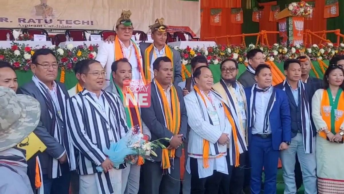 Arunachal Pradesh: Over 4000 people join BJP in Congress chief Nabam Tuki's home constituency