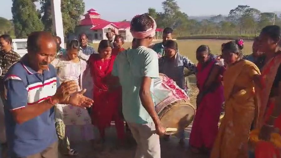 Tea Garden workers rejoice after Assam Government approves Land Pattas