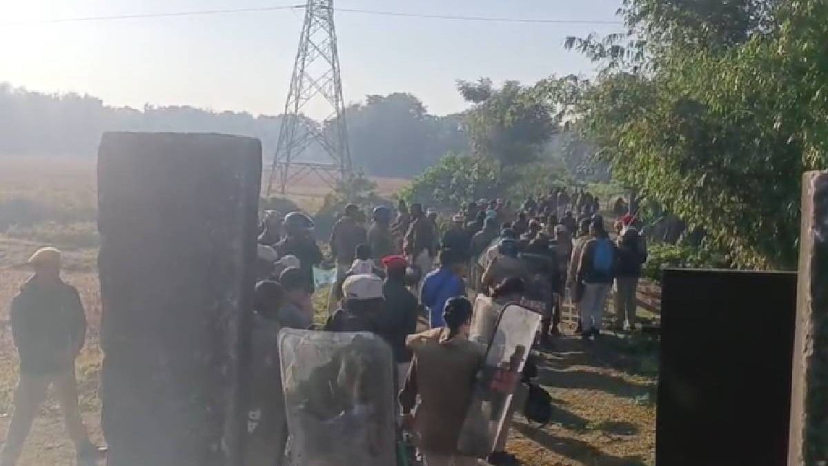 Assam: Protesters attempt to block railway lines in Gossaigaon over separate Kamtapur state and tribal status demand