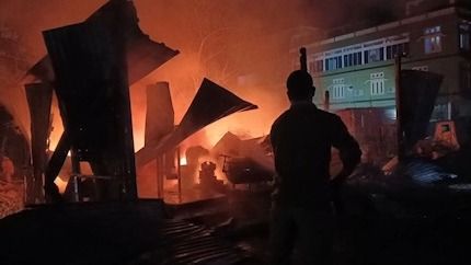 Tyre repair shop gutted in fire at Assam’s Jogighopa, suspected arson under probe