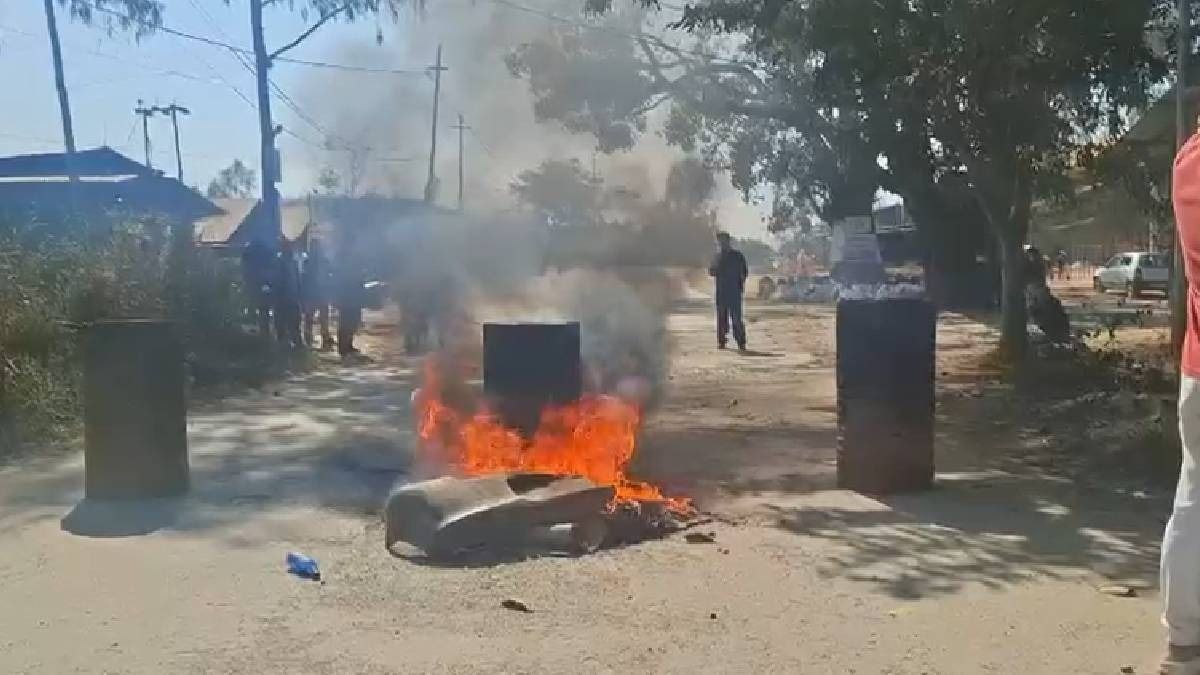 Protesters block Indo–Myanmar Sugnu road over alleged killing of Meitei civilian in Manipur
