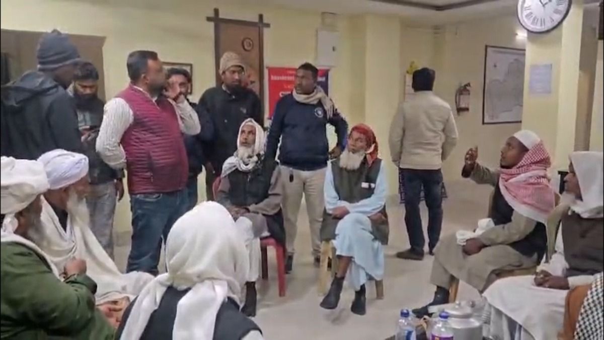 Night-time attack in Assam's Bongaigaon: 11 Jamaat members assaulted on highway, seniors injured 