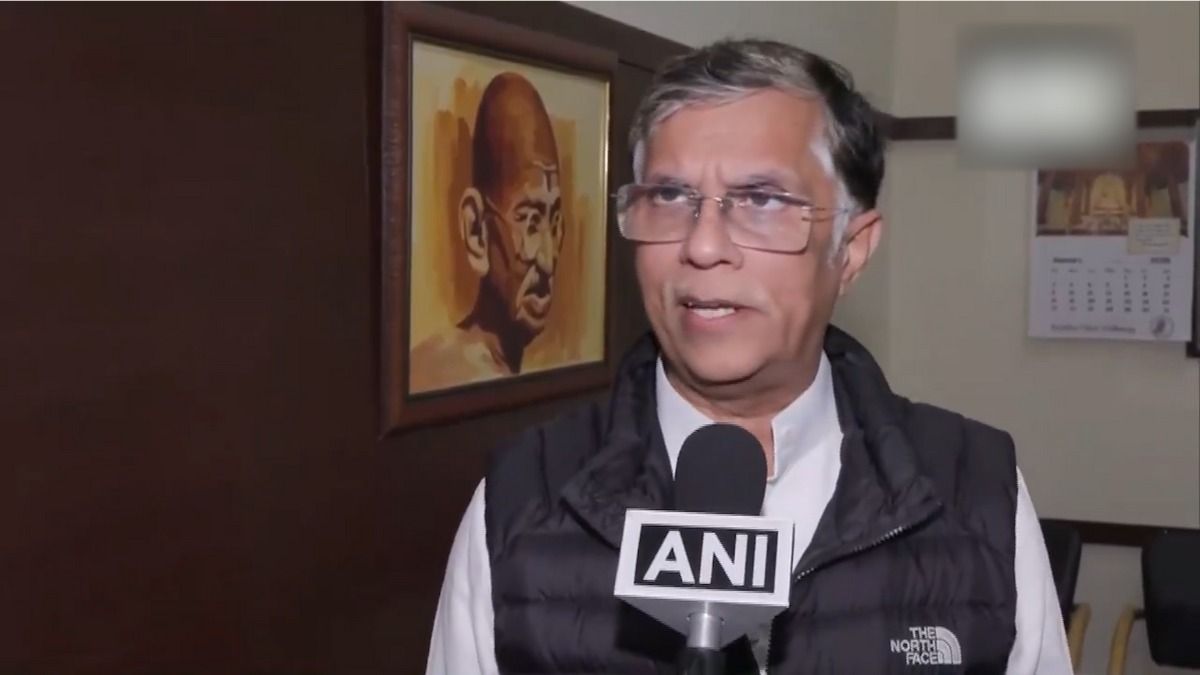 Pawan Khera accuses Himanta of dodging corruption charges, says CM “hiding behind Pakistan”