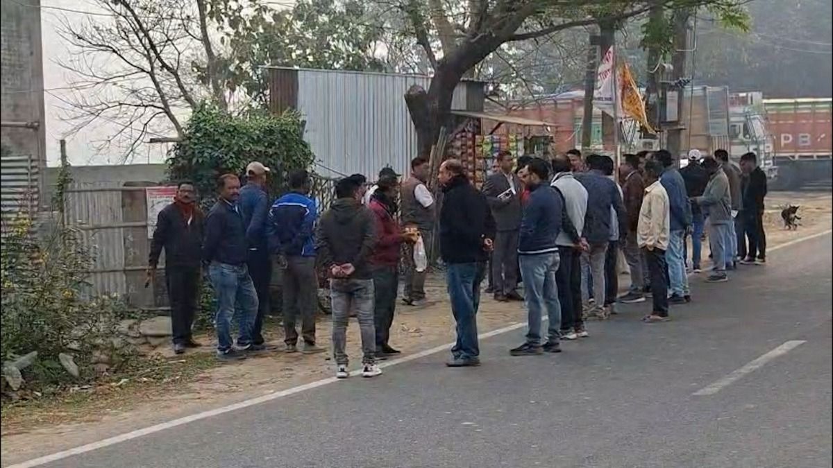 Assam: Dhubri DC leads early-morning ‘foot-walk’ drive against encroachment, illegal parking