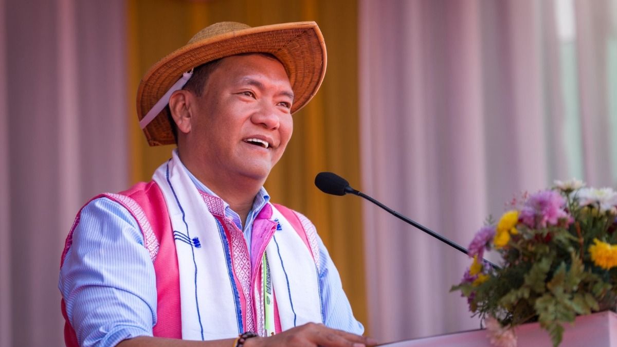 Arunachal CM lays foundation, inaugurates development projects worth over Rs 150 crore in Lower Siang district