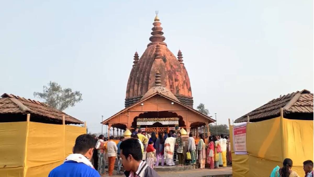 Assam: Devotional fervour marks Maha Shivaratri fair at Sivasagar's historic Sivadol