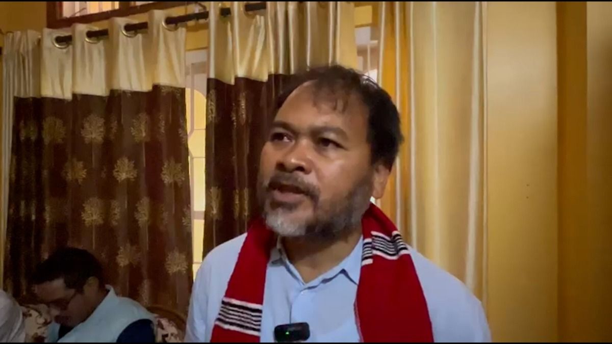 Bhupen Borah will not join BJP, efforts on to retain him in Congress: Akhil Gogoi