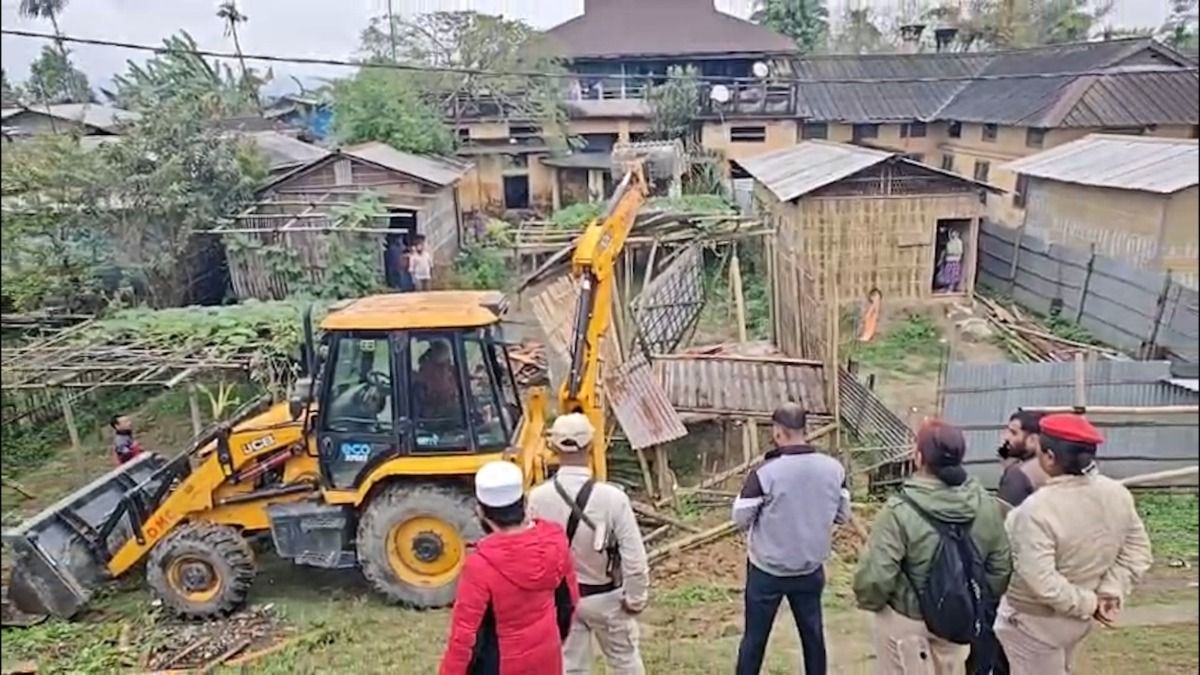 Dibrugarh eviction: Bulldozers roll along Brahmaputra embankment as Rs 40,000 land deal sparks probe calls