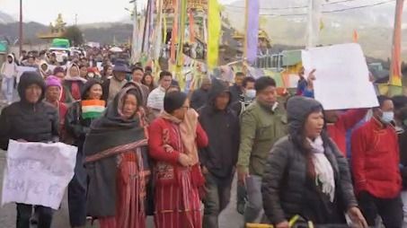 Mass protest erupts in Arunachal's Tawang over alleged irregularities in PWD tendering
