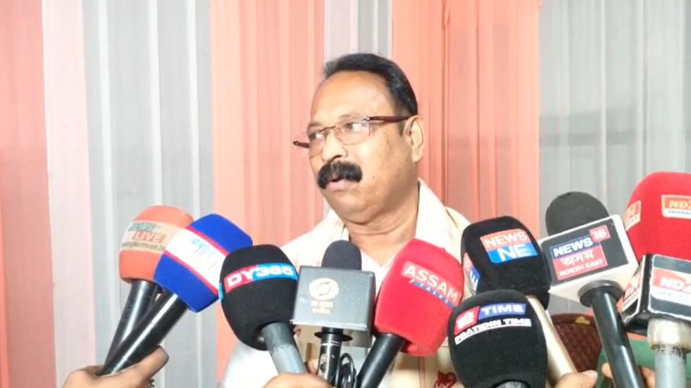Former BJP leader Chakradhar Das to contest as independent from Assam's Bongaigaon, cites family-centric politics
