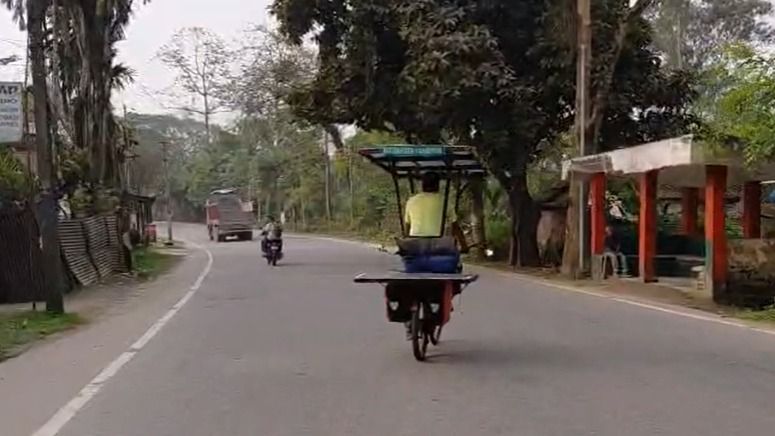 Gujarat cyclist completes 4,000 km solar awareness ride, reaches Assam's Margherita