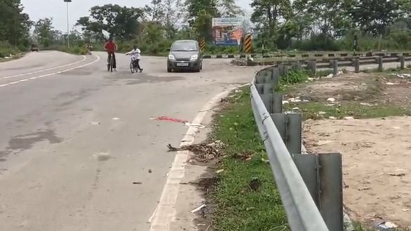 Assam: Stunt riding by minors turns Makum–Talap bypass accident-prone